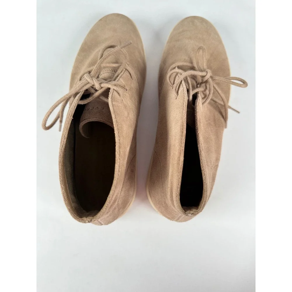 Everlane desert boot